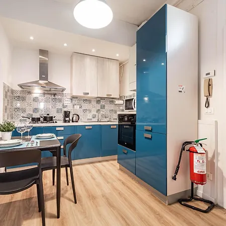 Italstay - Savonarola Courtyard - Pet Friendly Appartamento